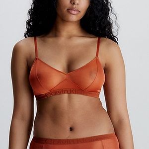 brand new, medium size Calvin Klein bra/underwear set